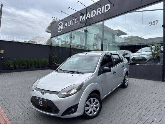 FORD FIESTA 1.0 MPI HATCH 8V FLEX 4P MANUAL FORD FIESTA 1.0 MPI HATCH 8V FLEX 4P MANUAL